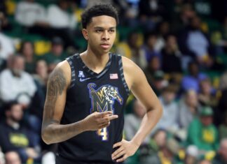 Penny’s son Ashton Hardaway left Memphis for St. Mary’s