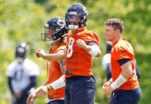 Bears vets lift up Caleb Williams after struggles in practice