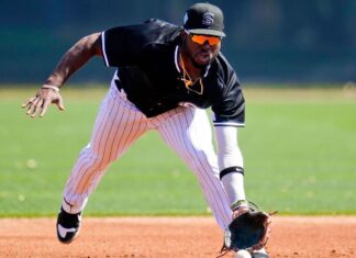 White Sox slugger Eloy Jiménez frustrated by latest injury