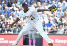 Orioles acquire reliever Thyago Vieira in trade with Brewers