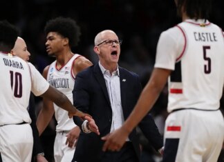 How many times has UConn men won March Madness?