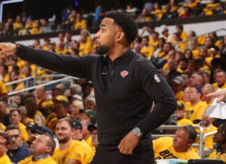 Sources: Cavs clear to interview Johnnie Bryant, Chris Quinn