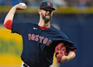 Red Sox put RHP Chris Martin on 15-day IL because of anxiety