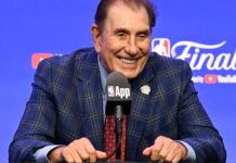 Rudy Tomjanovich wins Chuck Daly Lifetime Achievement Award