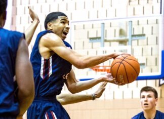 Jayson Tatum, Matthew Tkachuk among high school classmates enjoying pro success