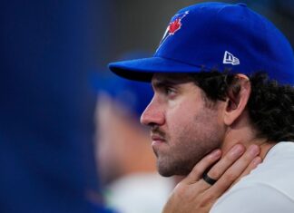 Blue Jays shut down closer Jordan Romano, cut Tim Mayza