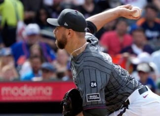 Mets honor Willie Mays, Jerry Grote with new uniform patches