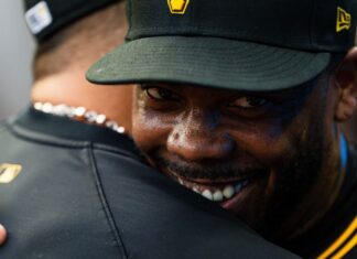 Pirates’ Aroldis Chapman sets lefty reliever strikeouts record