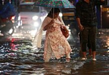 IMD issues orange alert for five Kerala districts | India News