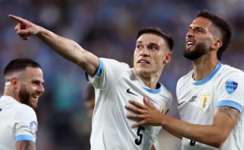 Manchester United eyeing loan move for Paris Saint-Germain defensive midfielder Manuel Ugarte – Man United News And Transfer News