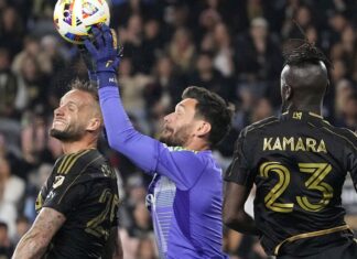 Bouanga, LAFC beat Dallas 1-0, extend win streak to 5 games — all shutouts
