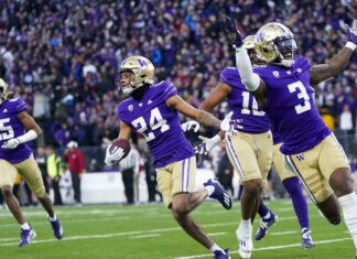 AP Top 25 Takeaways: Back door to the College Football Playoff is likely to be blocked this season