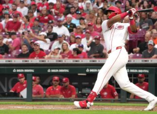 Cincinnati Reds prospect Rece Hinds homers in MLB debut