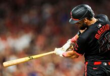 Reds outfielder Nick Martini undergoes thumb surgery