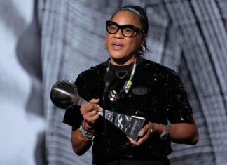 Dawn Staley, Prince Harry honored with awards at 2024 ESPYS
