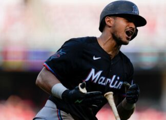 Marlins OF Dane Myers breaks ankle after kicking door