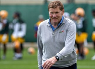 How 538,967 ‘owners’ — and one president — run the Packers