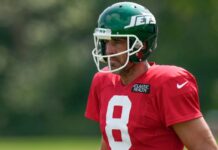 Aaron Rodgers unlikely to play in preseason, Jets coach says