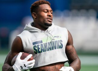 Seahawks ‘getting after it’ as multiple fights break out at camp