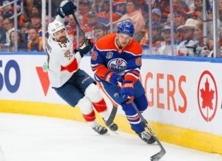 Blues tender offer sheets to Oilers’ Broberg, Holloway