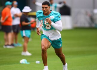 Dolphins LB Jaelan Phillips aiming to be better than ever