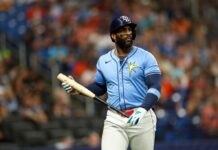 Rays 1B Yandy Diaz hit by pitch, exits vs. Diamondbacks