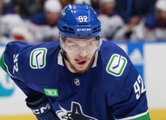 Edmonton Oilers acquire Vasili Podkolzin in trade with Canucks