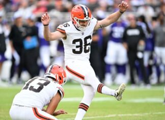 Sources – Browns trade kicker Cade York to Commanders