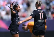 Alyssa Thompson double spoils Landon Donovan’s NWSL debut