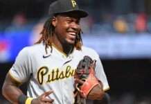 Pirates move 6-foot-7 shortstop Oneil Cruz to center field