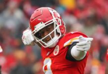 Chiefs reach deal with WR JuJu Smith-Schuster