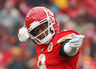 Chiefs reach deal with WR JuJu Smith-Schuster