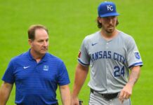 Royals put Michael Lorenzen on 15-day IL with hamstring strain