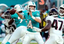 Buffalo Bills sign QB Mike White to practice squad