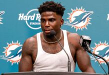 Tyreek Hill calls for officer placed on leave to be fired