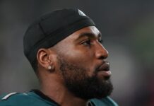 Sources: Haason Reddick, Jets not close to deal amid mounting fines