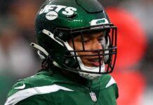 New York Jets’ Jermaine Johnson carted off field with injury