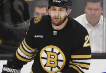 Blue Jackets sign veteran F James van Riemsdyk