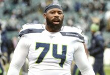 Seahawks put George Fant on injured reserve