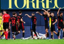 Barcelona keeper Ter Stegen out months with knee injury