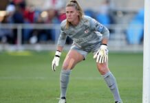 NWSL’s Red Stars sign USA goalkeeper Alyssa Naeher through ’25