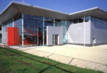 Manchester United tie down Zach Baumann with first professional deal – Man United News And Transfer News