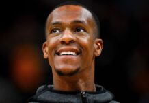 Rajon Rondo joins Bucks as guest coach at training camp