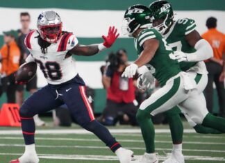 Patriots RB Stevenson practices, hopeful he can play vs. Jaguars