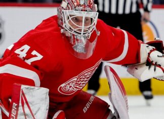 Ducks claim veteran goalie James Reimer off waivers