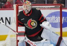 Linus Ullmark sticking with Senators on 4-year extension