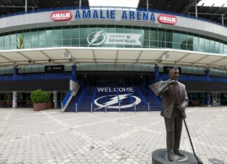 Lightning postpone home opener after Hurricane Milton