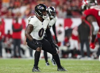 Source – Ravens’ Roquan Smith used hip-drop tackle on Chris Godwin