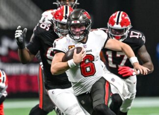 NFL Week 8 picks, schedule, odds, injuries, fantasy tips