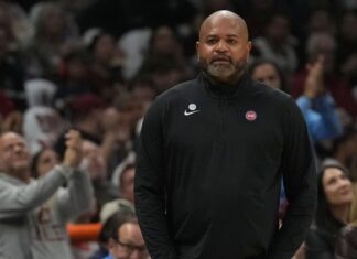 Pistons’ J.B. Bickerstaff hears cheers, boos in Cleveland return